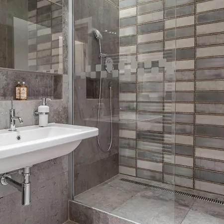 Zamek Hotel Svijany