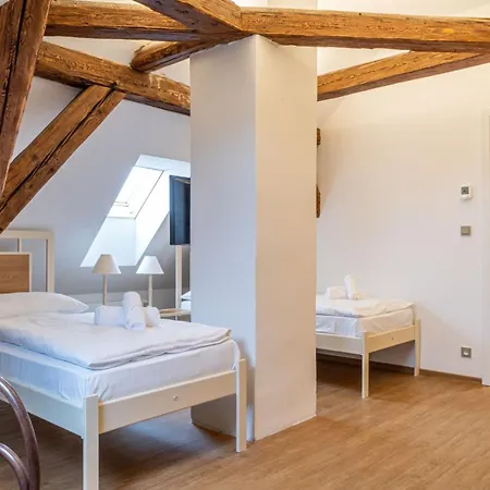 Zamek 3*