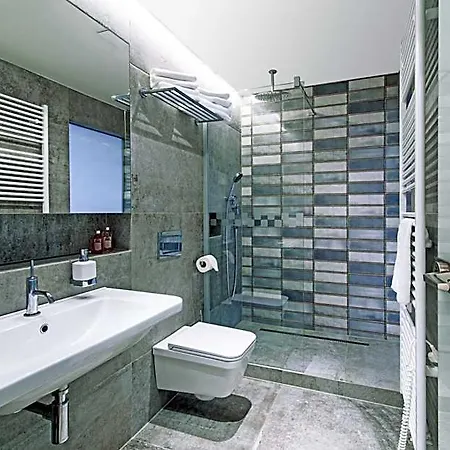 Zamek Hotel Svijany