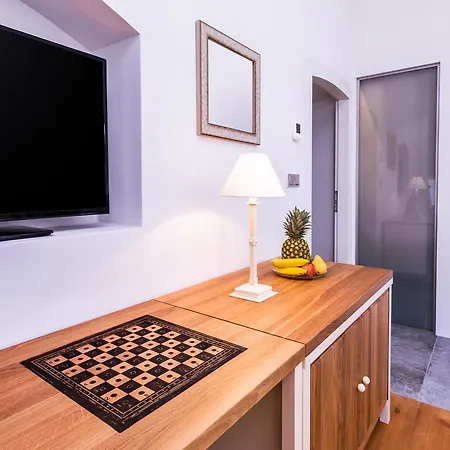 Zamek 3* Svijany