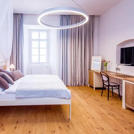 Hotel Zamek 3*